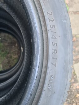 Sada letních pneu Dunlop 225/45 R17 - 4