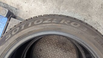 235/45 R18 XL Pirelli Sottozero 3 ZIMNÍ - 4