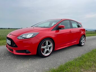 Ford Focus 2.0 ST 184kw - 4