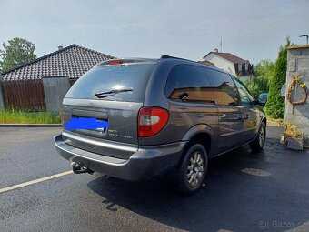 Chrysler Grand Voyager - 4