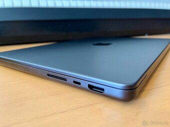 Apple MacBook Pro 14" M3 MAX | 36GB | 1TB SSD | NOVÝ ZÁRUKA - 4
