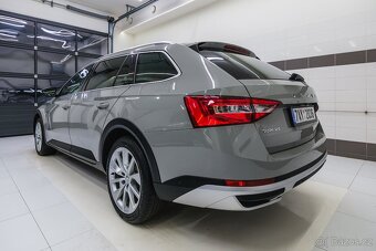 Škoda Superb Scout 2.0 TDI 140 kW 4x4 DSG nez.top - 4
