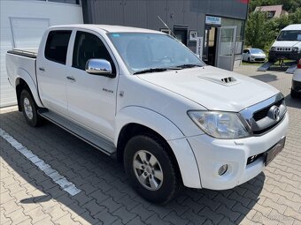 Toyota Hilux 2,5 D-4D Double Cab Terra (2010) - 4