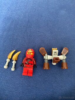 Prodám Lego Ninjago 9443 Hadí Vrtulník - 4