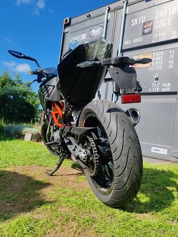KTM 125 Duke - 4