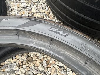 Letní pneu Pirelli - Porsche 911 Turbo S - 4