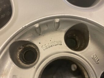 Prodám originál alu VW 5x112 R16 - 4