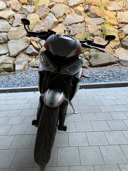 Triumph Street Triple 765 R - podzimní cena - 4