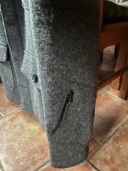 Prodám pánský, šedý kabátek  S Oliver - 4