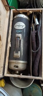 Staré vysavače - 4