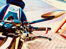 Ducati 1098 Streetfighter - 4