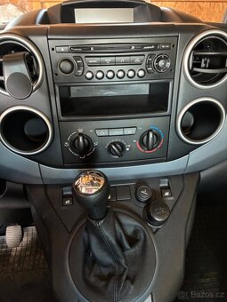 Berlingo s úpravou pro přepravu osob na vozíku - 4