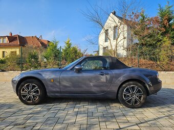 Mazda MX 5 NC - 4