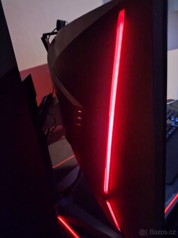 2x MSI prohlý monitor 24" - 4