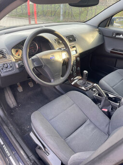 VOLVO S40 2.0D 98KW 1 majitel - 4