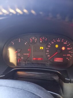 Audi a 3 v naftě tdi 66 kW momentálně bez stk - 4