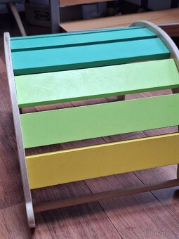 Montessori houpačka UTUKUTU Spectra
- 4