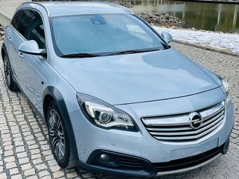 Opel Insignia 2.0CDTI 4x4 AUT VÝHŘEV KAMERA TAŽNÉ PLNÁ VÝBAV - 4