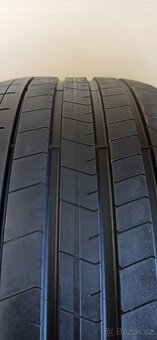 Pirelli 295/40 R19 108Y 5,5mm - 4