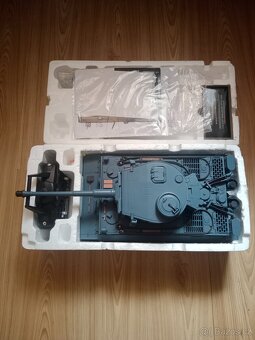 Velký RC tank Tiger 1-promo set s automatickou převodovkou - 4
