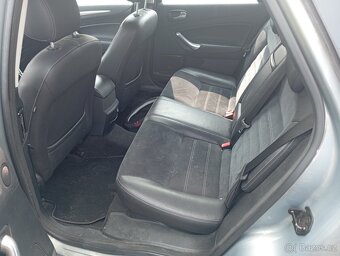 FORD MONDEO 4 LIFTBACK SEDAČKY ČERNÁ KŮŽE VYHŘÍVANÉ - 4