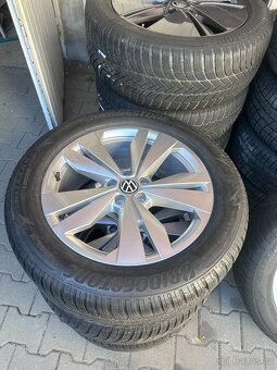 Zimní sada alu kol VW ID4/ID5 R19 s novými pneu - 4