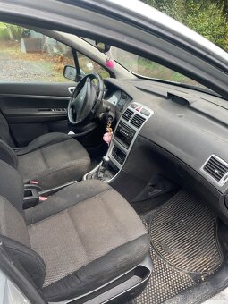 Peugeot 307 - 4