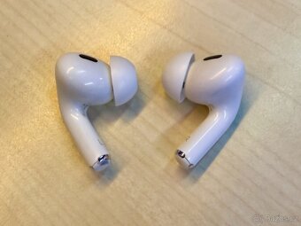 Apple AirPods Pro 2 - 4