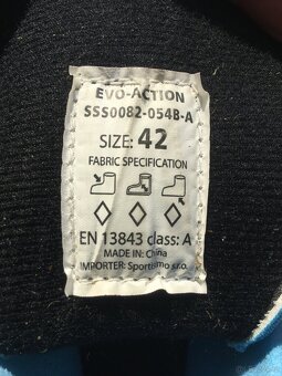 Inline brusle vel. 42, Evo-Action, jako nové jen za 590,- - 4