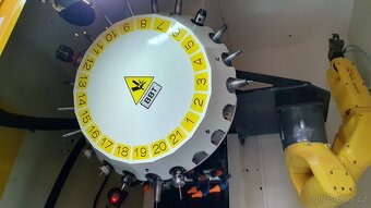 ROBODRILL ALFA D21LiB5 + robot FANUC LR Mate 200iD - 4