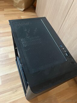 Herní počítač s RTX 4060 + 144hz monitor - TOP STAV - 4