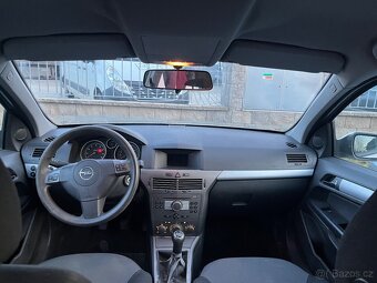Opel Astra - 4