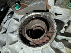 Repasování úhlových převodovek a převodovek na Hyundai a KIA - 4