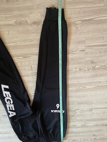 Prodám sportovní tepláky Legea vel. S - 4