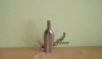 Vývrtka (nůž) ve tvaru láhve - 4