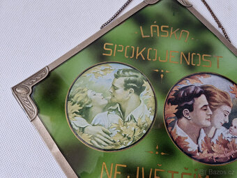 Starožitný skleněný obrázek v kovové montáži ca 1915 láska - 4