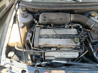 Prodám Ford. Mondejo 1.8 16v 85kw rv 1996 estk 18 mesicu - 4