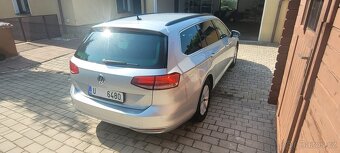 VW Passat 2,0TDi DSG 140tkm VIRTUAL KESSY KAMERA HEAD-UP ACC - 4