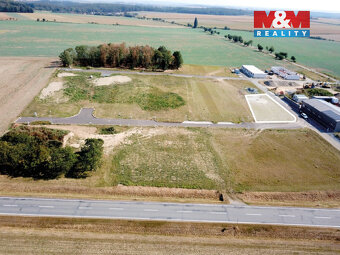 Pronájem komerčního pozemku 730 m2, Valeč - 4