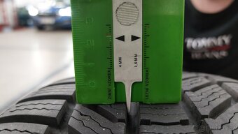 Zimní pneu 215/55R17 - 4