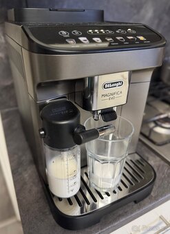 DeLonghi Magnifica Evo - 4