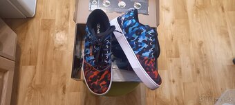 Prodám koloboty Heelys Wheeled shoe Pro 20 Prints - 4