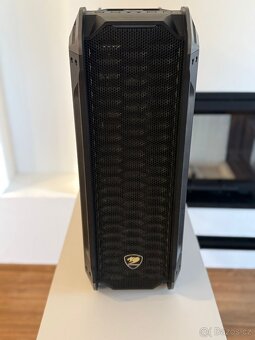 Herní PC i7-9700KF / RTX 2080 SUPER / 32 GB RAM / 1 TB SSD - 4