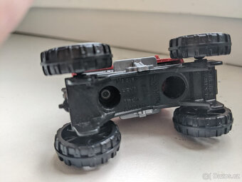 autíčko HotWheels - 4