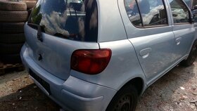 Toyota Yaris 1,0 r.v. 2004 - náhradní díly - 4