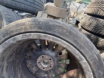 Prodám kola tomket 235/40 r18 95w - 4