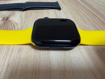 Apple Watch 8 45mm - 4