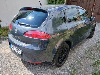 Seat Leon 1.6 75kw 2008 servisní kniha 149t/km - 4