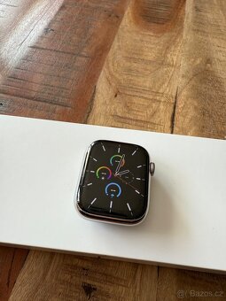 Apple Watch 7 45mm Stainless Steel - 4
