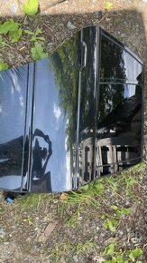 Zadní dveře e39 touring cosmosschwarz High gloss shadowline - 4